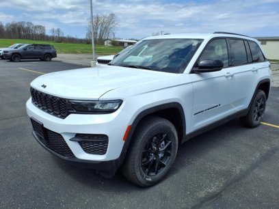 New 2025 Jeep Grand Cherokee Altitude
