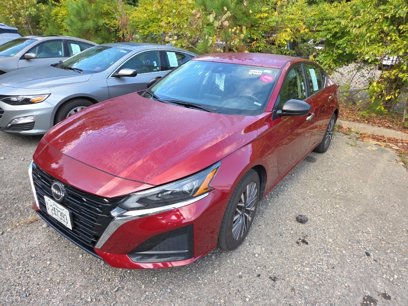Used 2024 Nissan Altima 2.5 SV