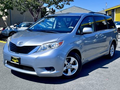Used 2013 Toyota Sienna LE