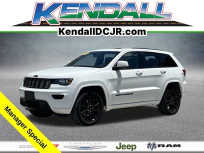 Used 2017 Jeep Grand Cherokee Altitude