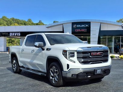 Used 2023 GMC Sierra 1500 SLT w/ SLT Premium Package