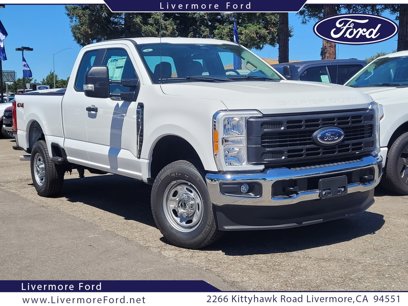 New 2023 Ford F350 XL w/ XL Chrome Package