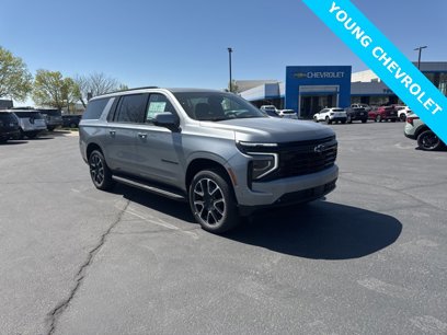 New 2025 Chevrolet Suburban RST w/ RST Capability Package