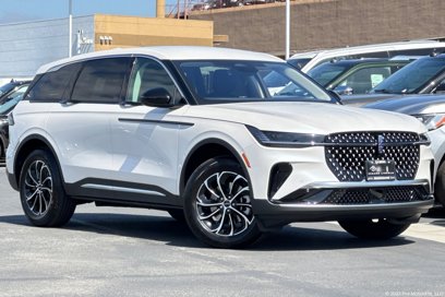 New 2025 Lincoln Nautilus Premier