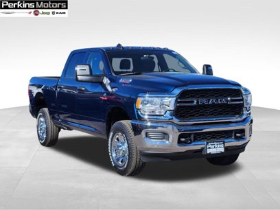 New 2024 RAM 2500 Tradesman w/ Chrome Appearance Group