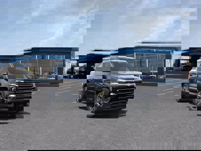 New 2025 Chevrolet Traverse LT w/ Driver Confidence Package