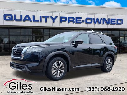 Used 2023 Nissan Pathfinder SL