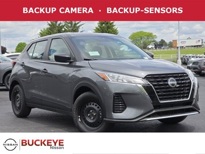New 2025 Nissan Kicks Play S