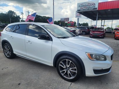 Used 2015 Volvo V60 T5 Cross Country w/ Convenience Package