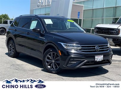 Used 2022 Volkswagen Tiguan SE w/ Panoramic Sunroof Package