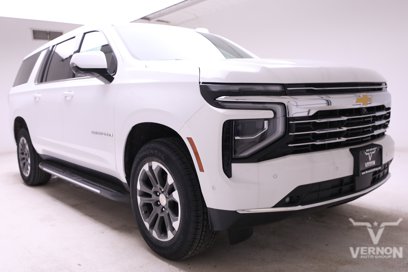 New 2025 Chevrolet Suburban LT w/ Comfort Package