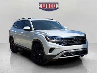Used 2022 Volkswagen Atlas SE w/ Panoramic Sunroof Package