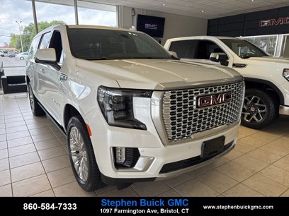 Used 2022 GMC Yukon XL Denali w/ Max Trailering Package