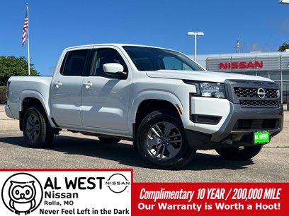 New 2025 Nissan Frontier SV w/ Tow Package