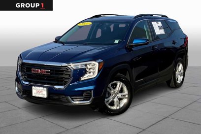 Used 2022 GMC Terrain SLE w/ Driver Convenience Package