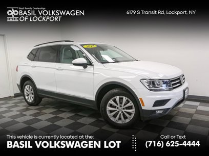 Used 2018 Volkswagen Tiguan SE w/ Panoramic Sunroof Package