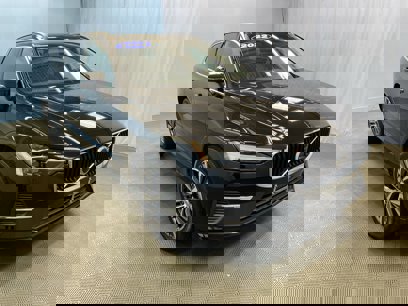 Certified 2022 Volvo XC60 B5 Momentum w/ Climate Package