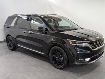 Used 2023 Kia Carnival SX