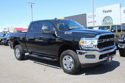 Used 2024 RAM 2500 Tradesman w/ Chrome Appearance Group