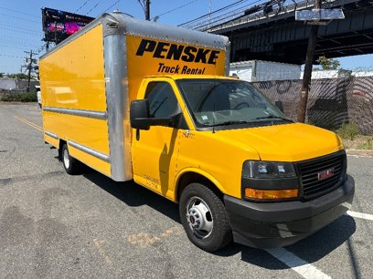 Used 2021 GMC Savana 3500 Extended w/ Power Convenience Package