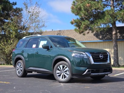 New 2025 Nissan Pathfinder SL