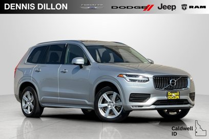 Used 2021 Volvo XC90 T6 Momentum