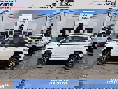 New 2025 Jeep Grand Cherokee Limited