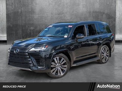 Used 2024 Lexus LX 600 4WD w/ Luxury Package