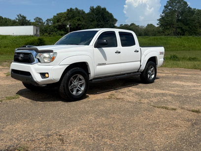Used 2013 Toyota Tacoma PreRunner w/ SR5 Pkg