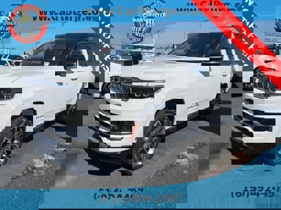 New 2024 Jeep Grand Wagoneer L Series III w/ Rear Seat Video Group 1