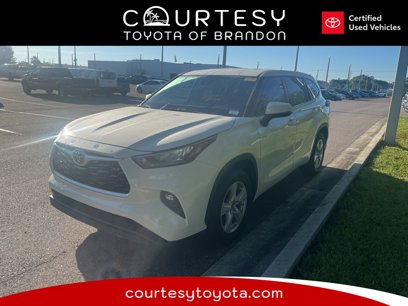 Certified 2020 Toyota Highlander LE