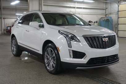 New 2025 Cadillac XT5 Premium Luxury