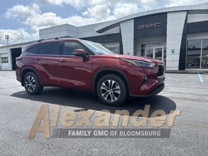 Used 2022 Toyota Highlander XLE