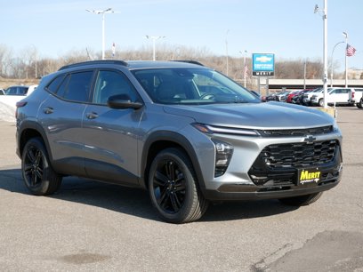 New 2025 Chevrolet Trax ACTIV w/ Sunroof Package