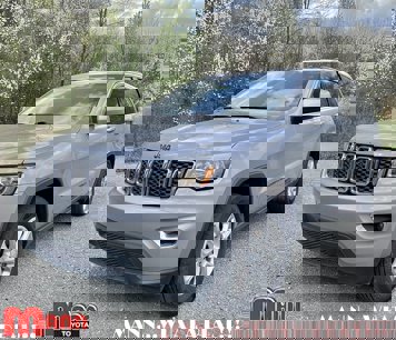 Used 2021 Jeep Grand Cherokee Laredo