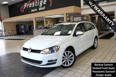 Used 2017 Volkswagen Golf SE