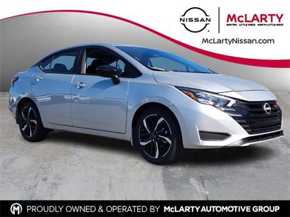 New 2025 Nissan Versa SR w/ Trunk Package
