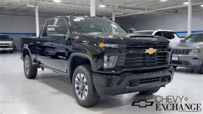 New 2025 Chevrolet Silverado 2500 Custom w/ Custom Value Package