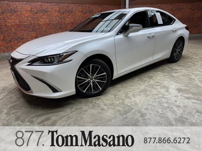 Used 2024 Lexus ES 250 w/ Premium Package