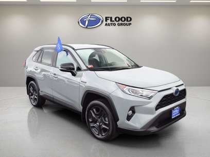 Used 2021 Toyota RAV4 XLE w/ XLE Grade Weather Package