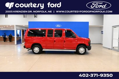 Used 2011 Ford E-350 and Econoline 350 XL w/ PWR Windows & Locks Group