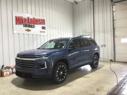 New 2025 Chevrolet Traverse LT w/ Sun and Wheel Package