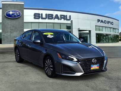 Used 2023 Nissan Altima 2.5 SV