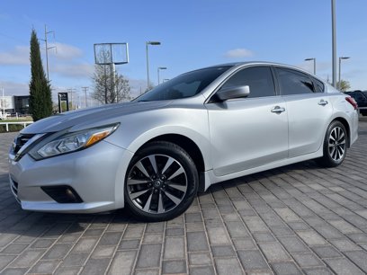 Used 2016 Nissan Altima 2.5 SV