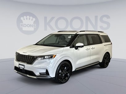 Used 2023 Kia Carnival SX Prestige