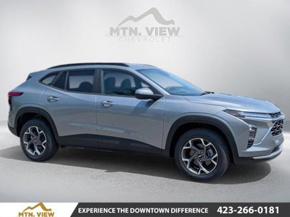 New 2025 Chevrolet Trax LT w/ Driver Confidence Package