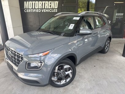 Used 2022 Hyundai Venue SEL w/ Cargo Package