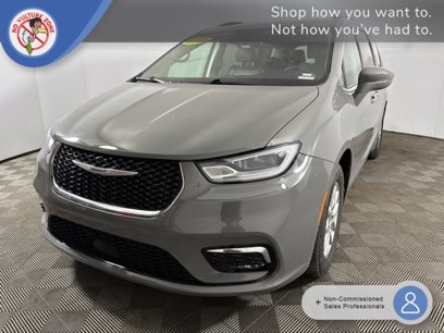 Used 2021 Chrysler Pacifica Touring-L