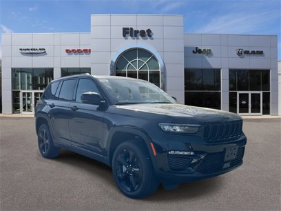 New 2025 Jeep Grand Cherokee Limited w/ Black Appearance Package