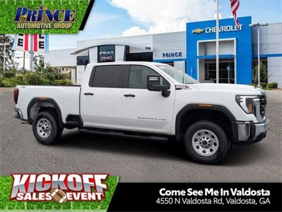 New 2025 GMC Sierra 2500 Pro w/ 1SA Pro Safety Plus Package